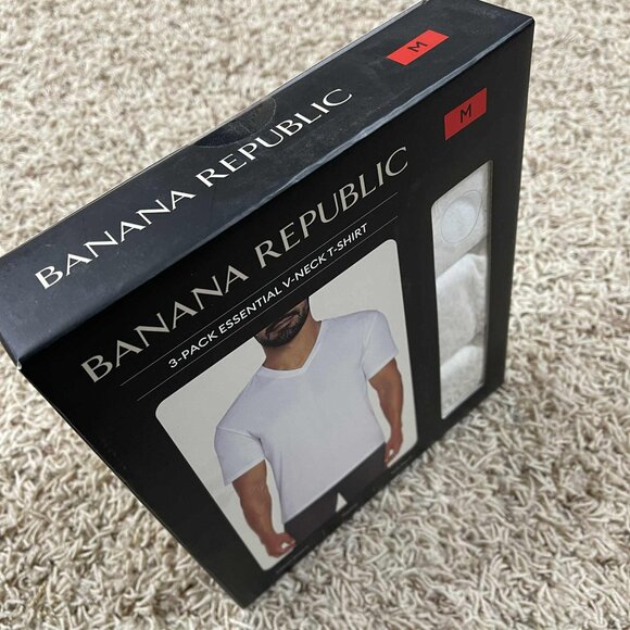 Banana Republic Men's V-Neck Tee T-Shirt White 3-Pack, Size Medium (New) - Picture 7 of 7